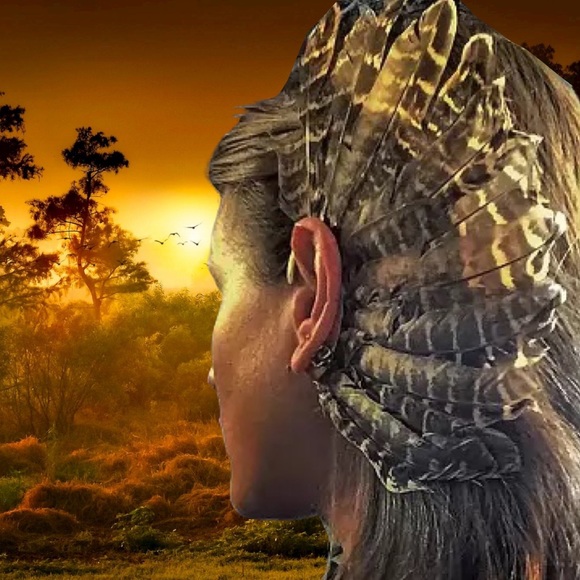 Bohemian Tribal Feather Gold Ear Cuff Earring - Picture 5 of 15